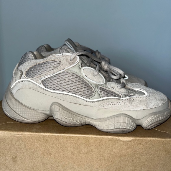 YEEZY 500 - Taupe size 5 US Mens - Picture 2 of 5